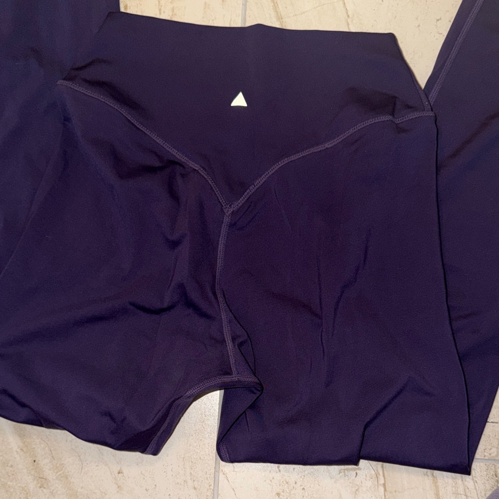 High-Waist Purple Leggings